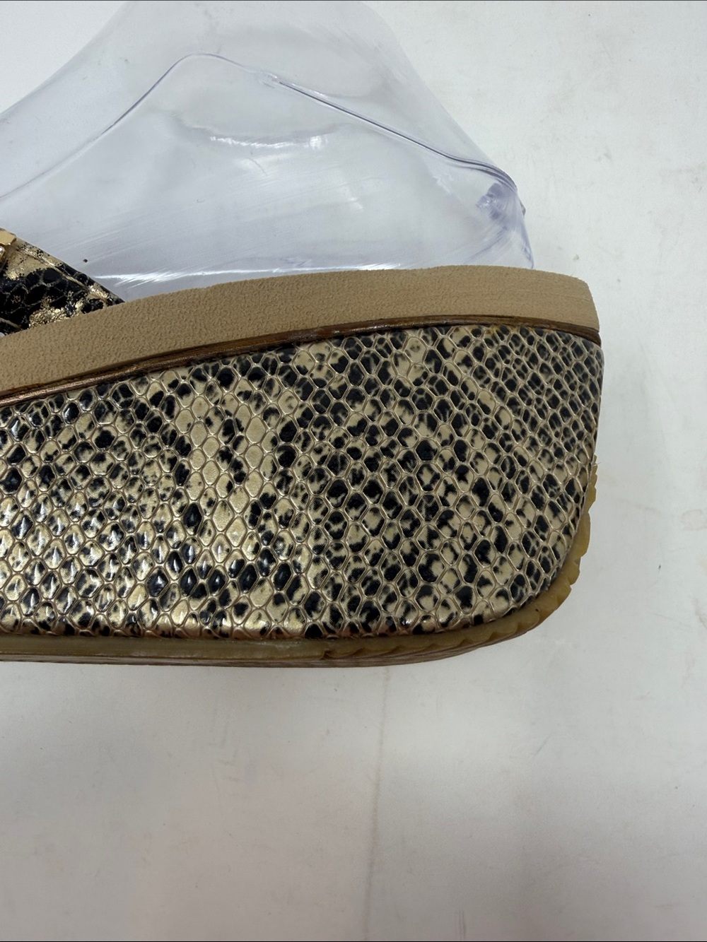 Volatile Beaded Wedge Thong Sandals in Beige with Snake-Print Platform Size 8 - Picture 13 of 15